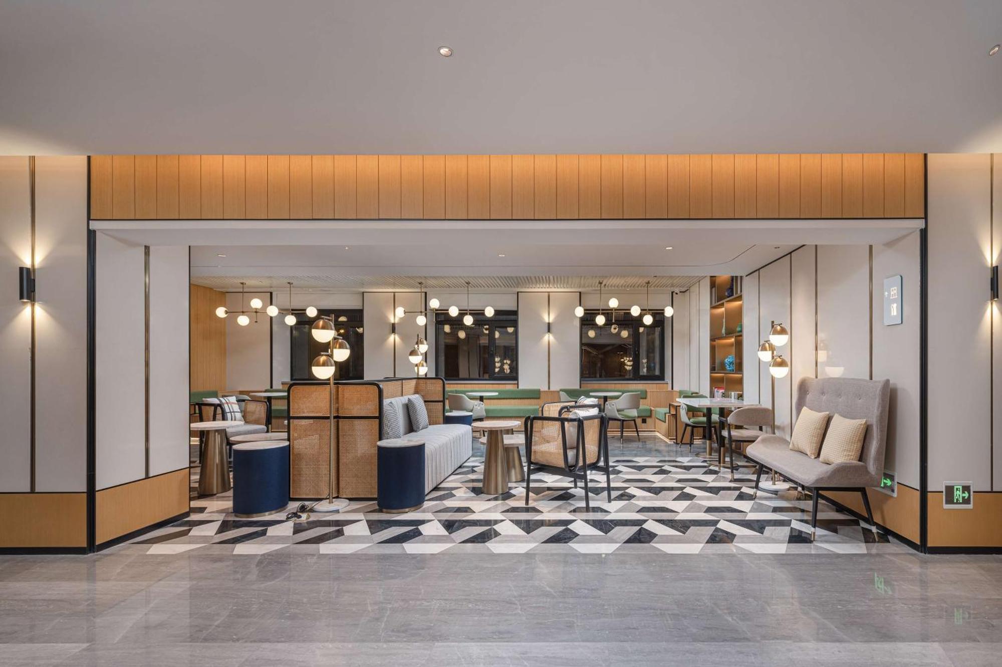Hilton Garden Inn Beijing Temple Of Heaven East Gate Station Bagian luar foto